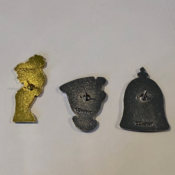 Disney Hot Topic Pin Set - Picture 2 of 2